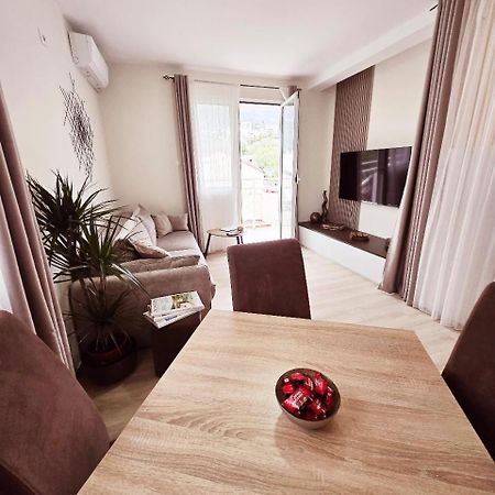 בודווה Apartments Nikcevic מראה חיצוני תמונה