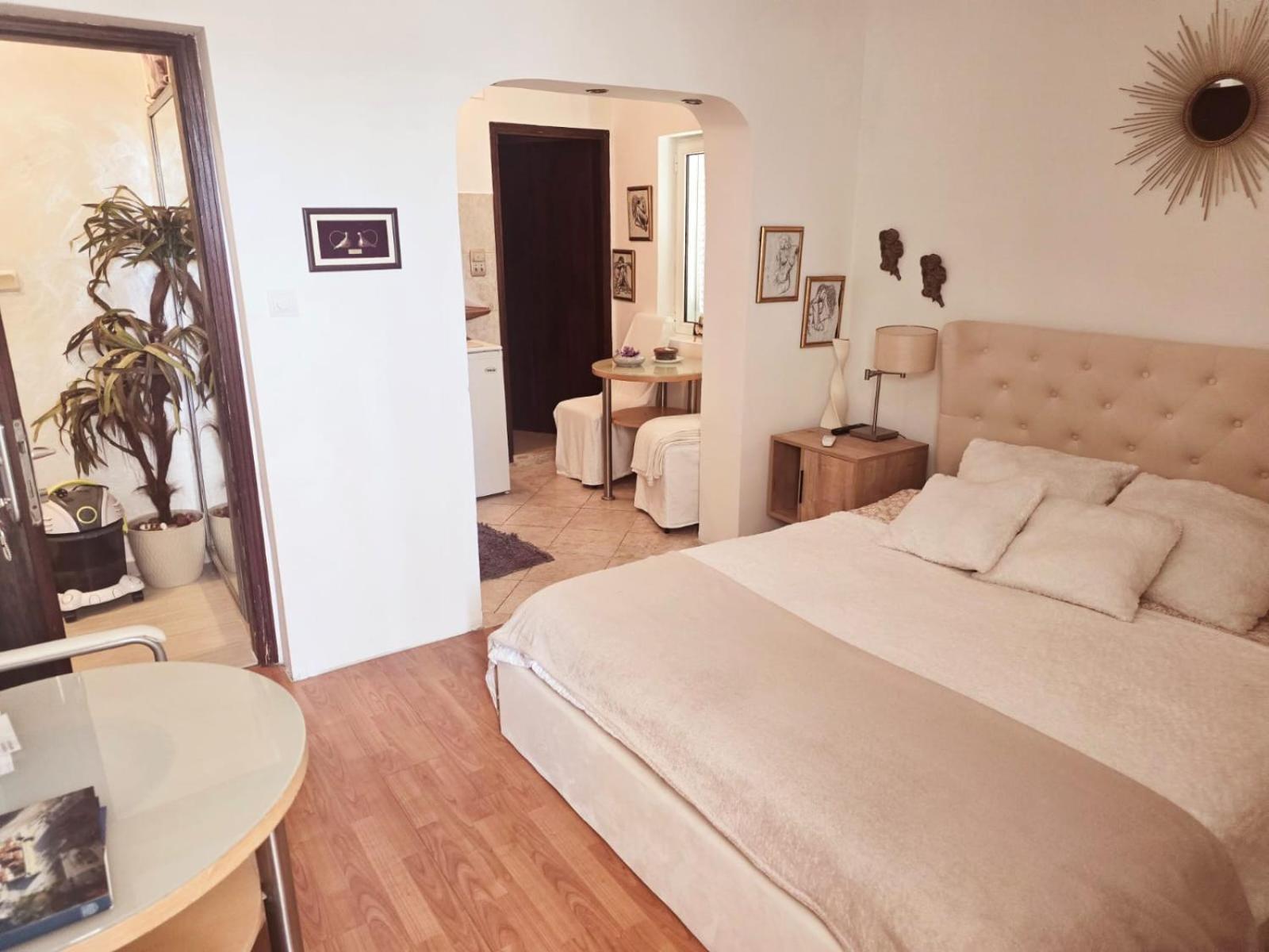 בודווה Apartments Nikcevic מראה חיצוני תמונה