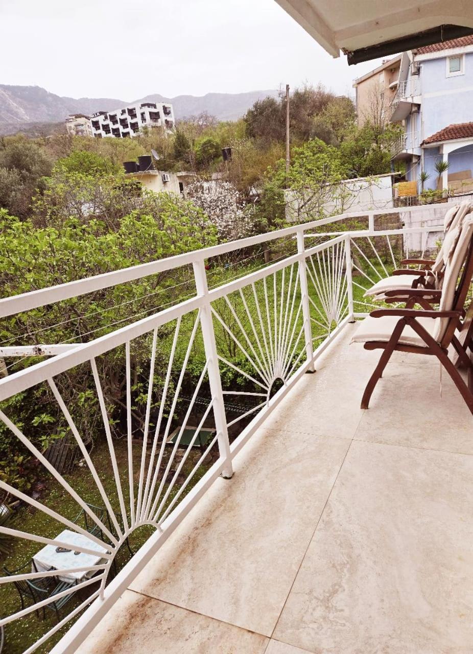 בודווה Apartments Nikcevic מראה חיצוני תמונה