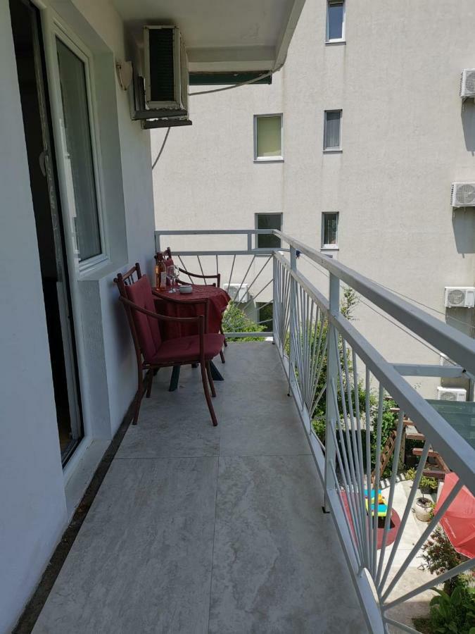 בודווה Apartments Nikcevic מראה חיצוני תמונה