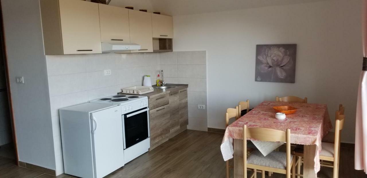 בודווה Apartments Nikcevic מראה חיצוני תמונה