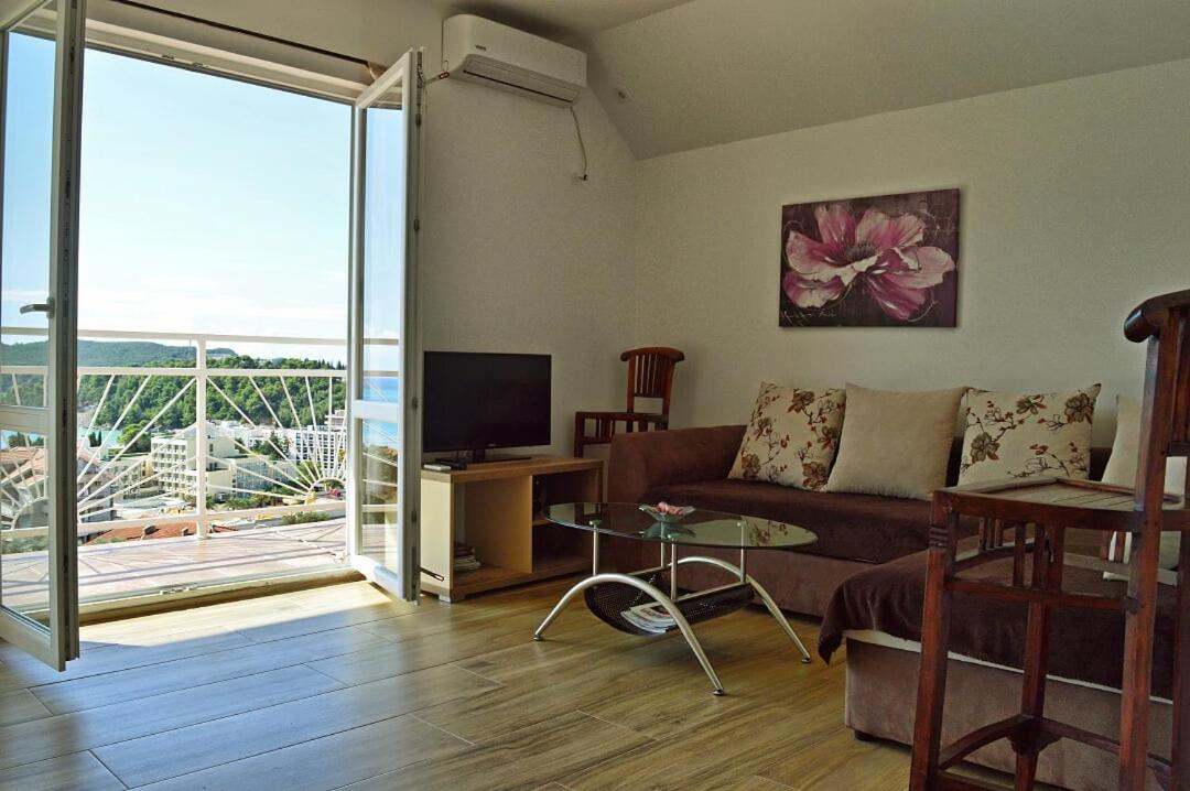 בודווה Apartments Nikcevic מראה חיצוני תמונה