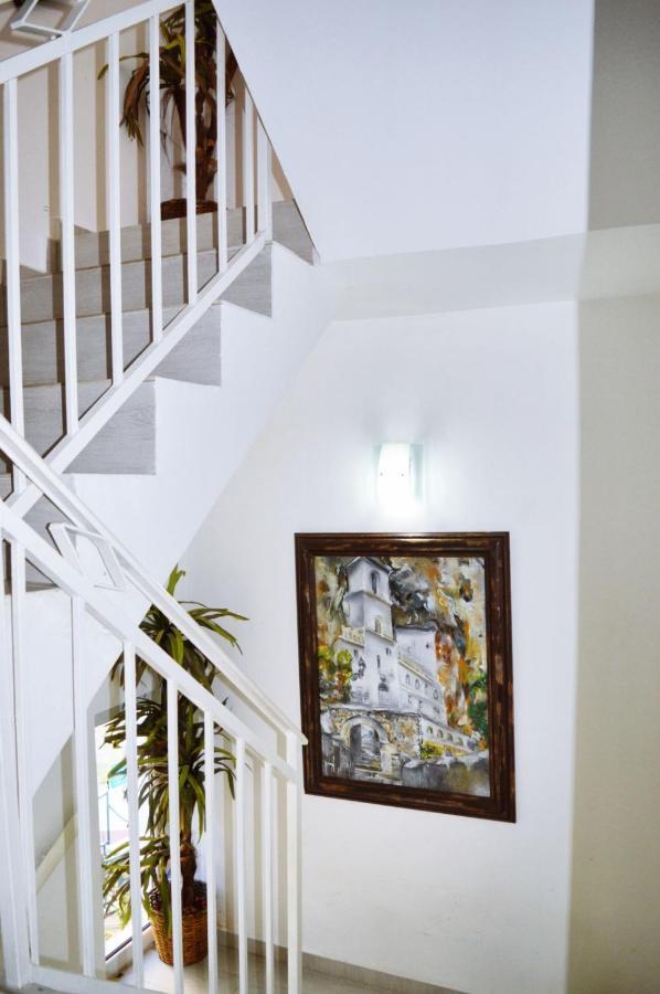 בודווה Apartments Nikcevic מראה חיצוני תמונה