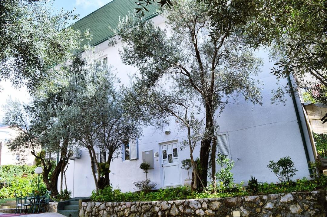 בודווה Apartments Nikcevic מראה חיצוני תמונה