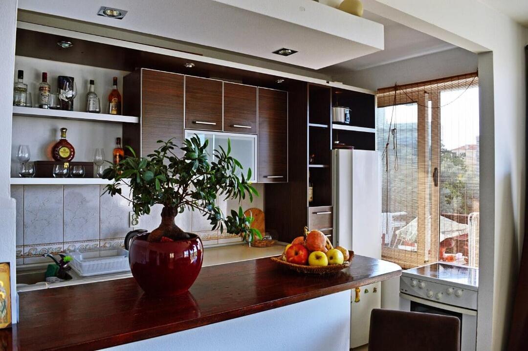 בודווה Apartments Nikcevic מראה חיצוני תמונה