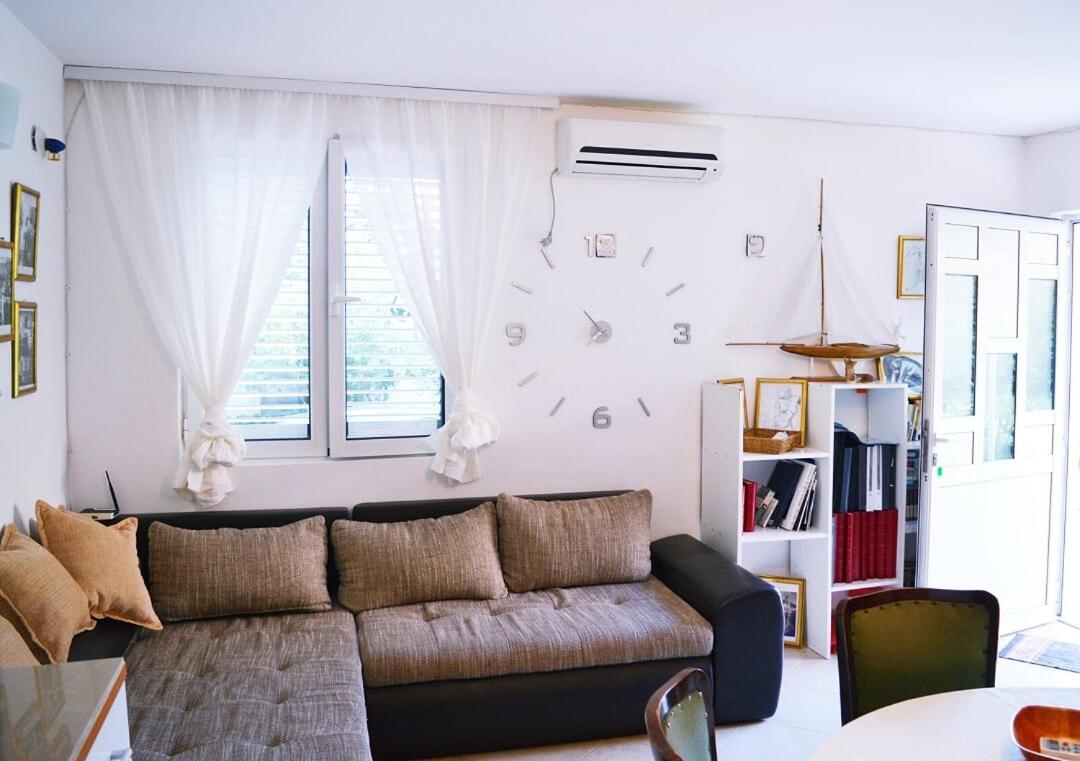 בודווה Apartments Nikcevic מראה חיצוני תמונה